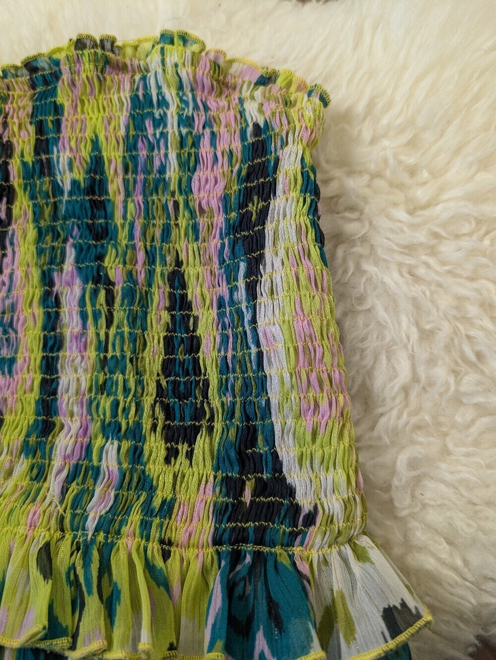ZARA SMOCKED STRAPLESS RUFFLE TOP SIZE SMALL - Picture 3 of 7